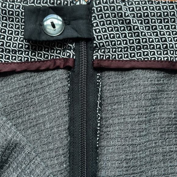 Mercer & Madison Woman's Pants Size 8 Black & White Print Pointe Knit - Picture 5 of 6